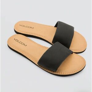 Volcom black sandals